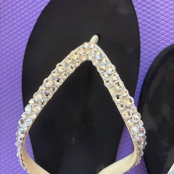 Swarovski studded reef flipflops sz 10 - Picture 1 of 6